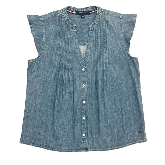 Tommy Hilfiger Chambray Flutter Sleeve Button Down Top - Picture 2 of 10